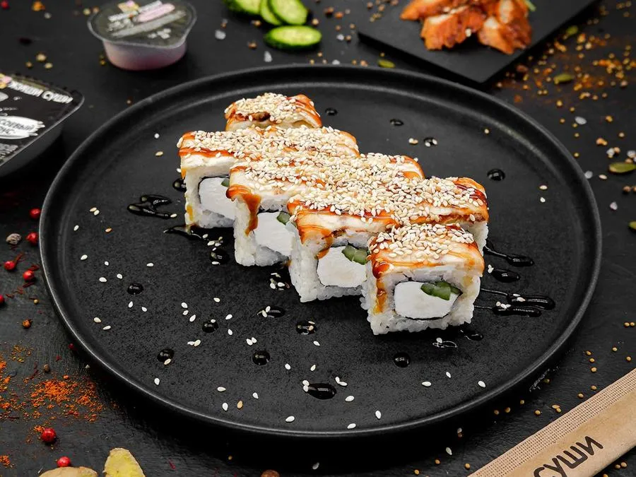 Сет Креветка, угорь и лосось